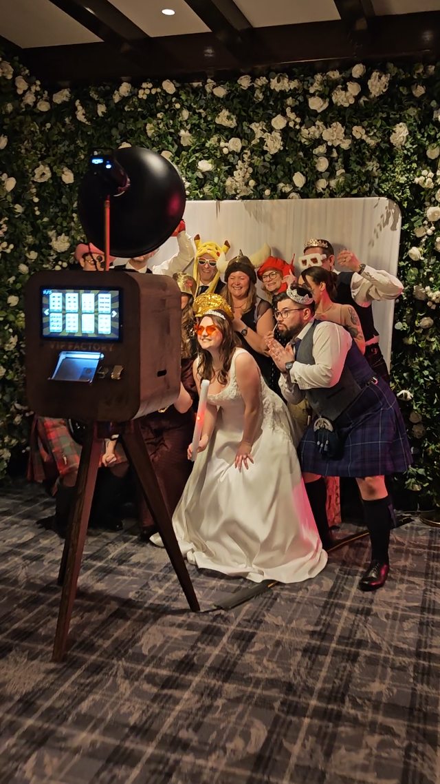 Wedding at the Brig'O Doon House
#photoboothhire